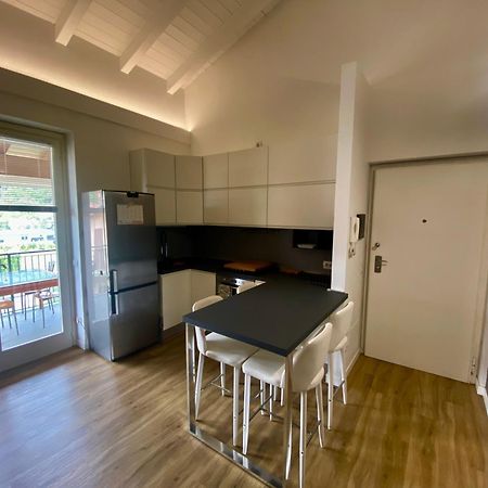 Modern Apartment With Terrace And Mezzanine Floor كوليكو المظهر الخارجي الصورة